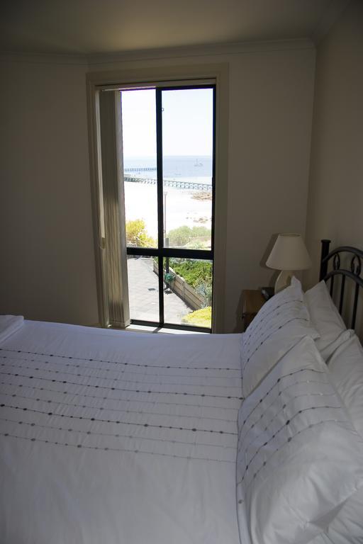 Cliff House Beachfront Villas Moonta Cameră foto