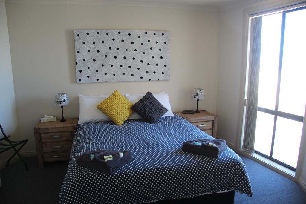 Cliff House Beachfront Villas Moonta Exterior foto